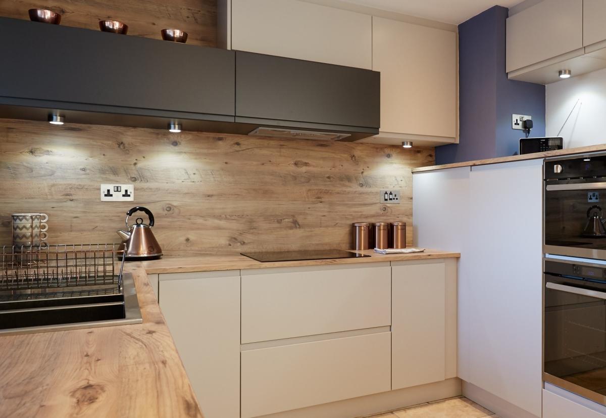 Kitchen Wall Coverings Why Splashbacks Are The New Tiles   Splashback 2 